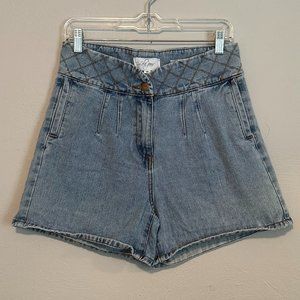 Lola Jeans Women's High-Rise V-Front Lightwash Denim Shorts Size 27